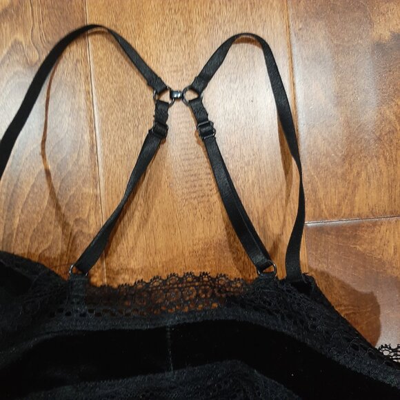 Velvet and lace wireless black boho whimsigoth bralette medium - Picture 8 of 9